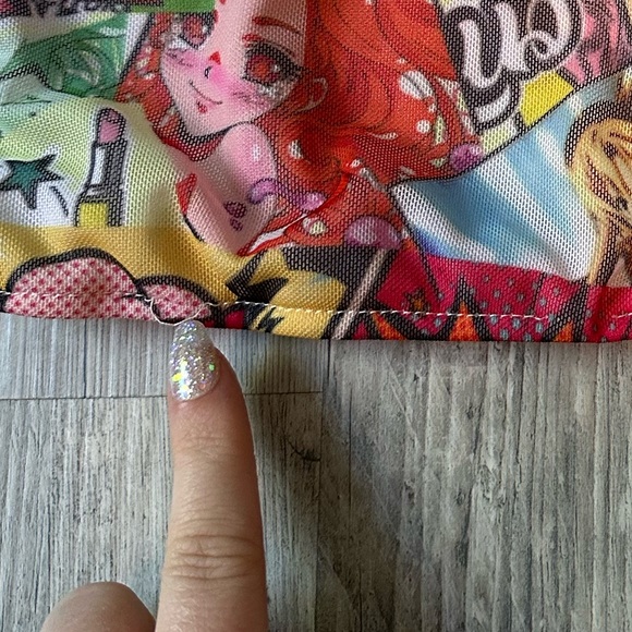 Fashion Nova Comic Crop Top - Picture 6 of 7